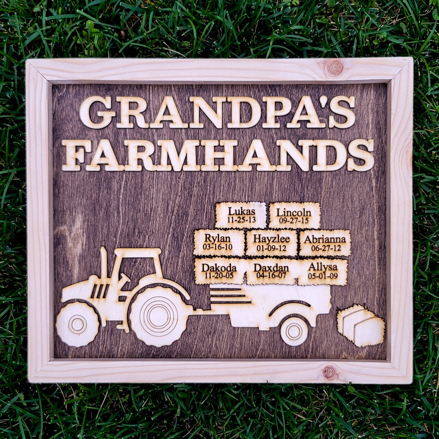 Grandpa's Farmhands Farmer Gift for Grandpa Papa Dad Poppy Father's Day Birthday Gift for Him Tractor Gift Plaque Sign